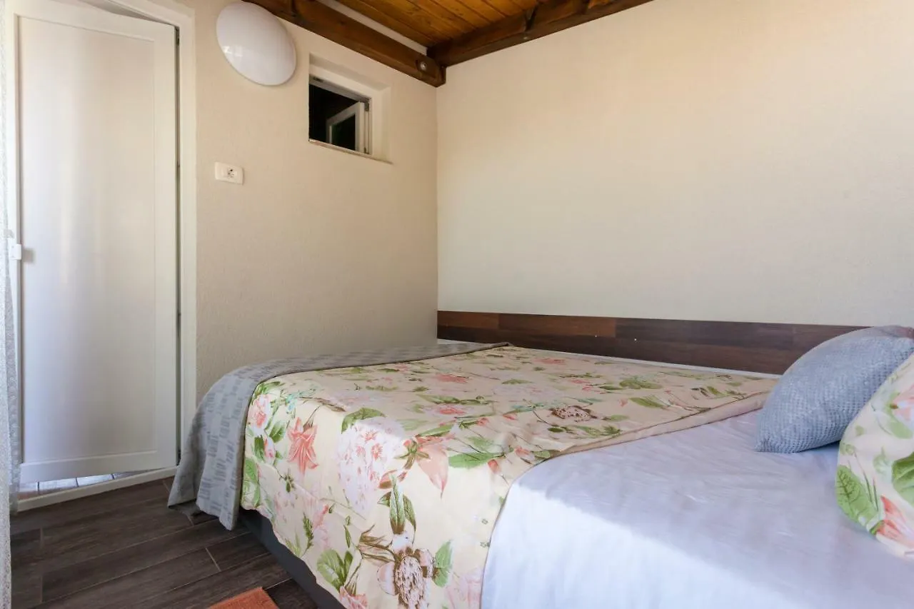 Apartment Hasanec By El-Pi Tours Njivice