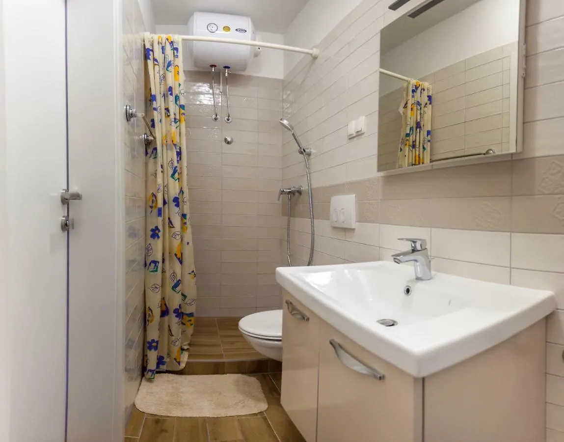 Apartment Hasanec By El-Pi Tours Njivice