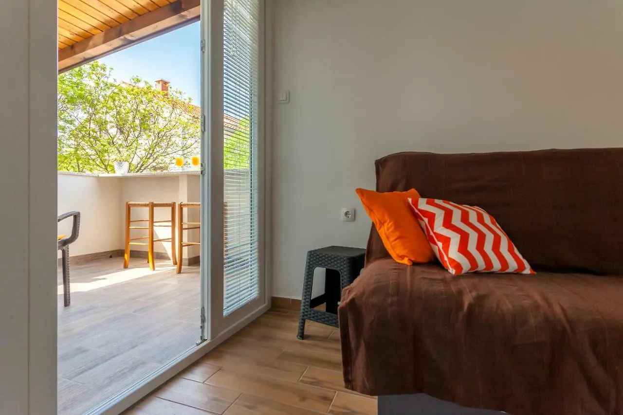 Apartment Hasanec By El-Pi Tours Njivice Croatia