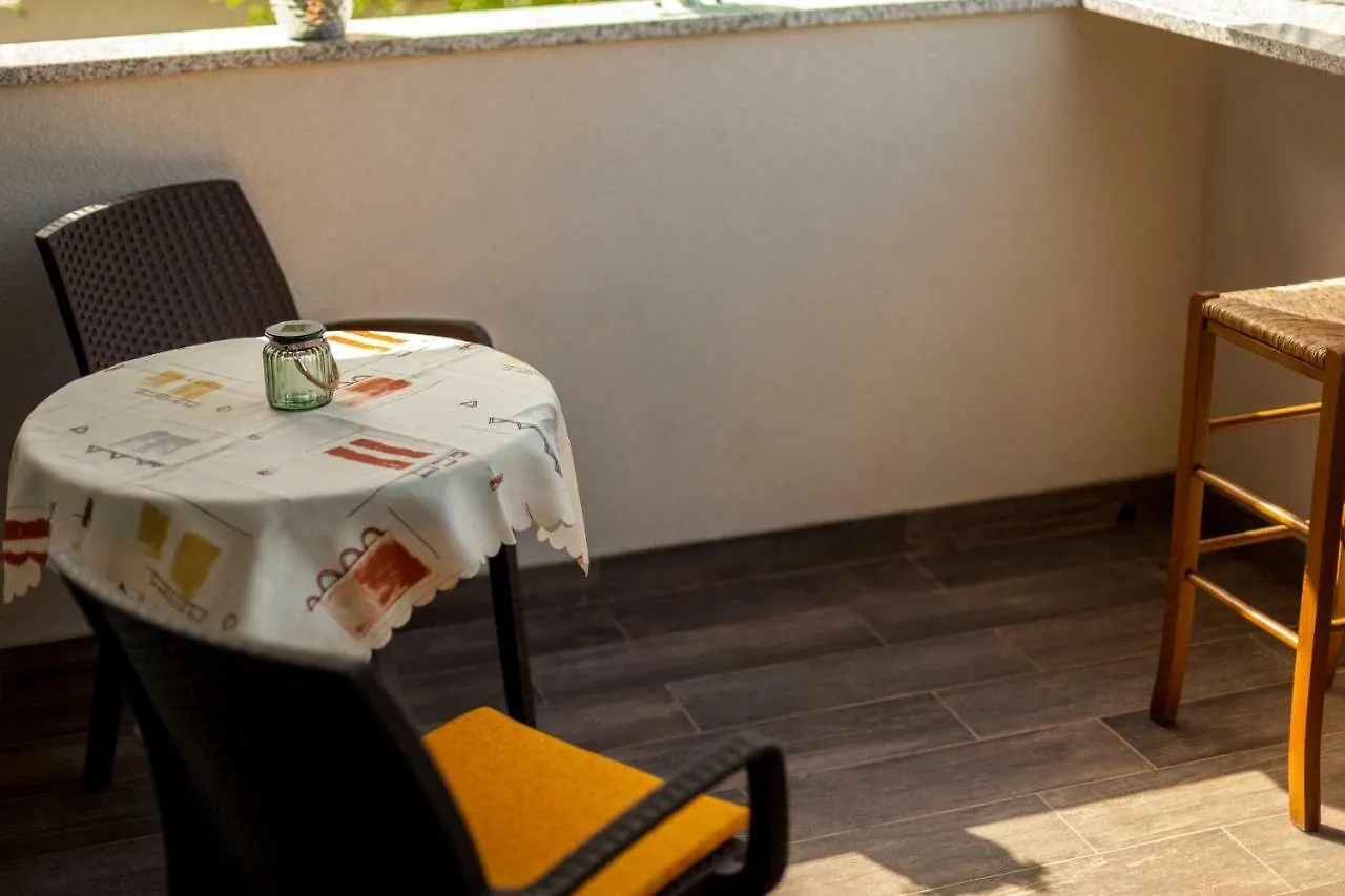 Apartment Hasanec By El-Pi Tours Njivice